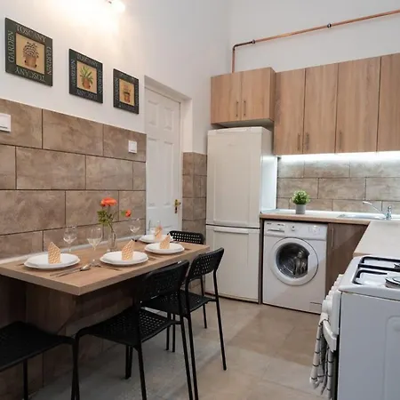 Comfortable Central And Quiet Apartment Budapest Exterior photo