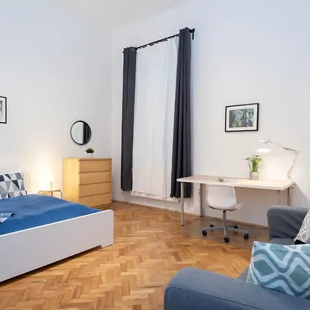 Comfortable Central And Quiet Apartment Budapest Exterior photo